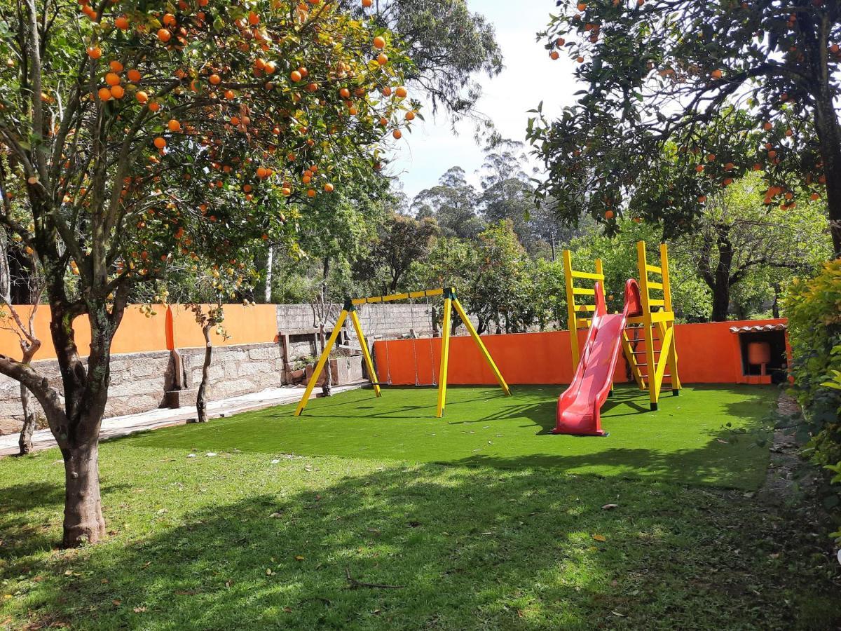 Metro Vilar Suites&Villas Vilar do Pinheiro Esterno foto