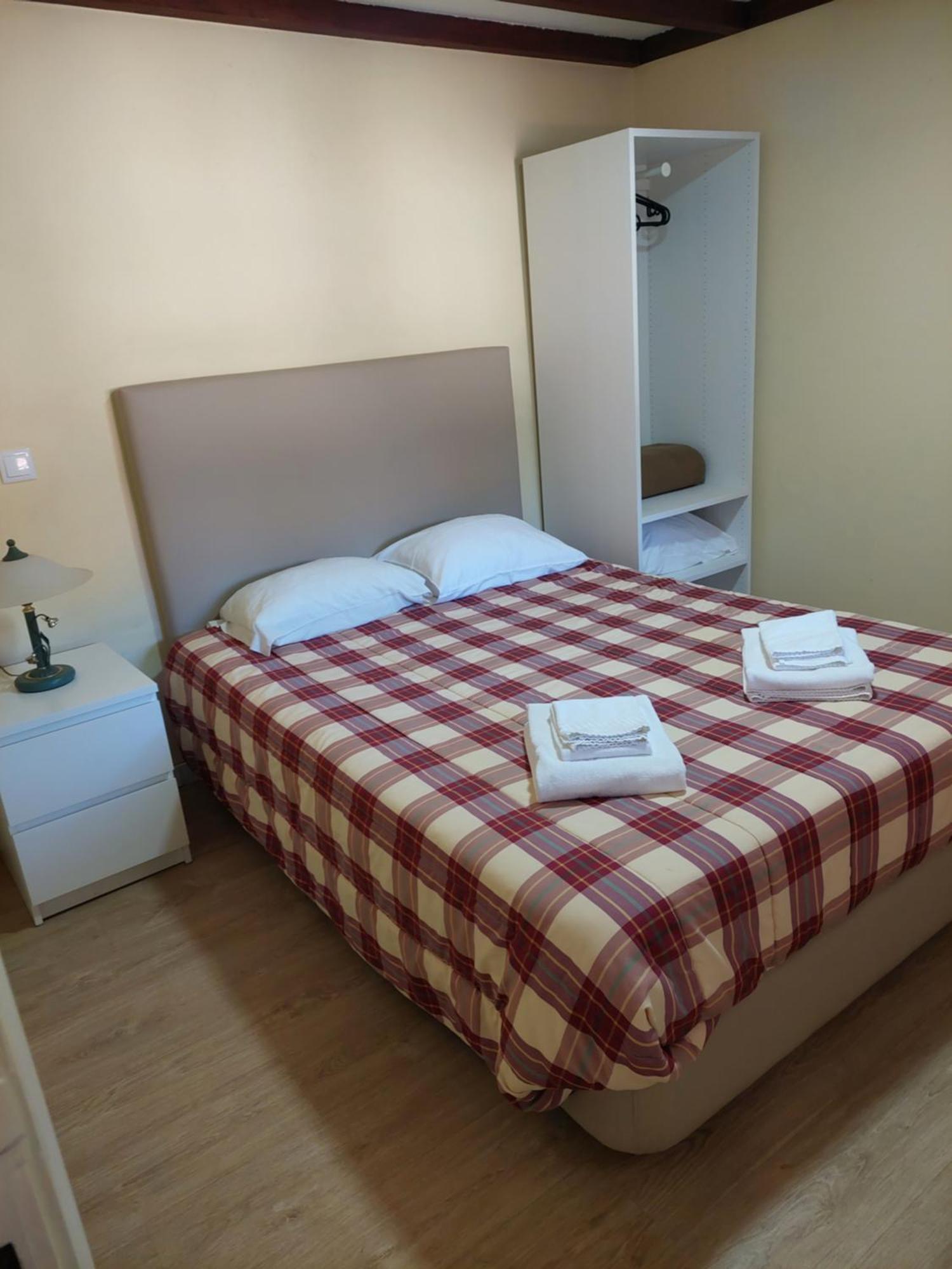 Metro Vilar Suites&Villas Vilar do Pinheiro Esterno foto