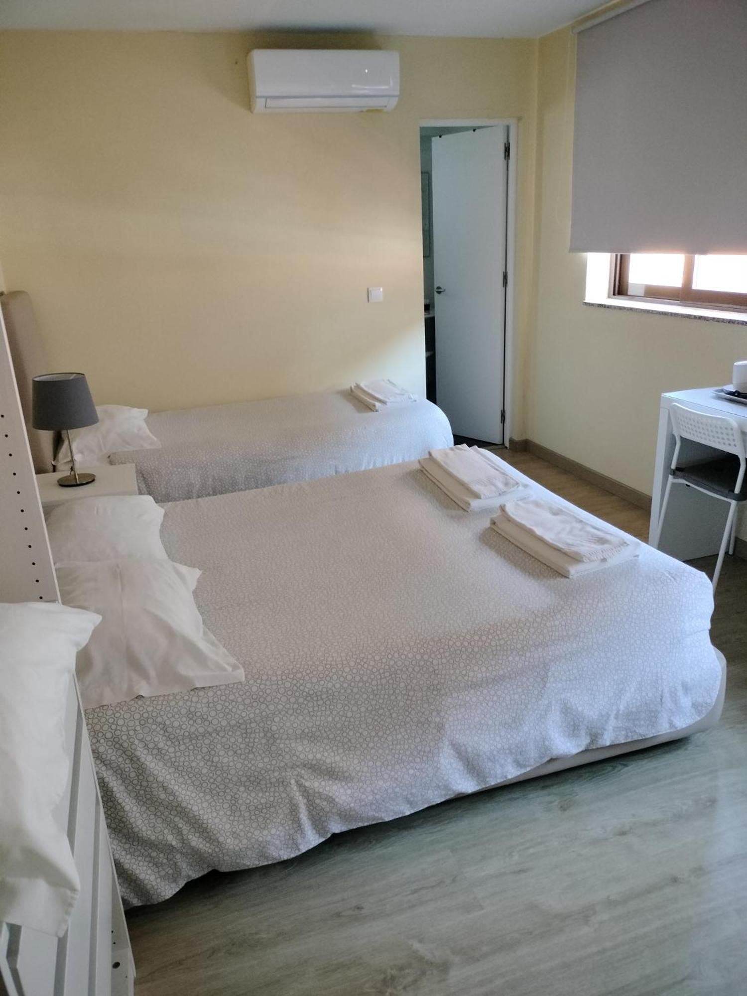 Metro Vilar Suites&Villas Vilar do Pinheiro Camera foto