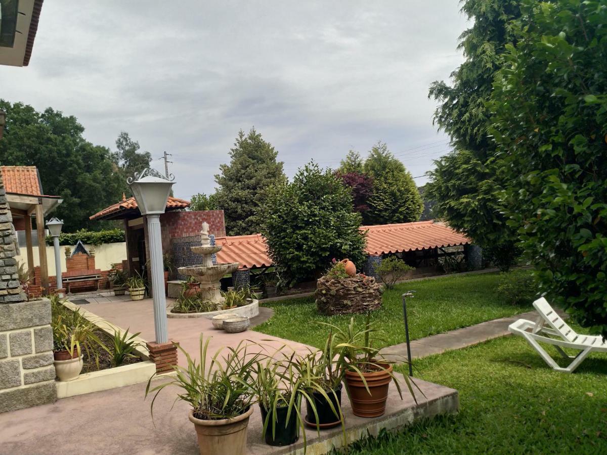 Metro Vilar Suites&Villas Vilar do Pinheiro Esterno foto